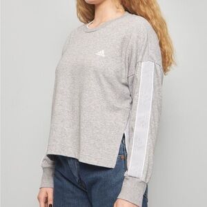 Adidas Girls Crew Neck Sweatshirt  Size Medium 14-16